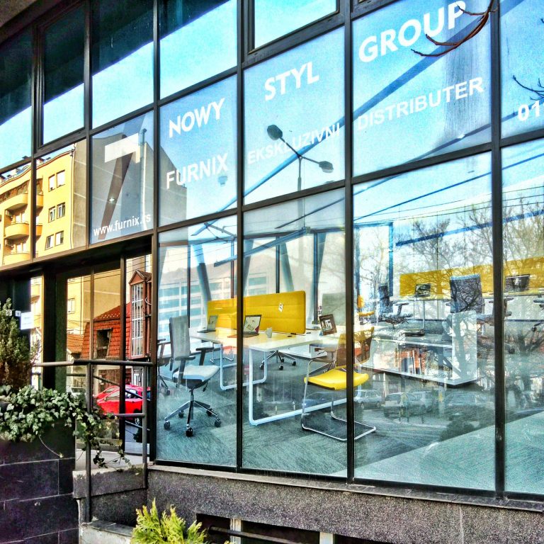 Фурнит ООД ДОСТАВЯМЕ УДОБСТВО! Изложбени зали 01