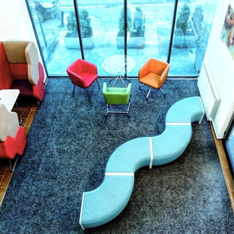 Фурнит ООД ДОСТАВЯМЕ УДОБСТВО! Изложбени зали 02