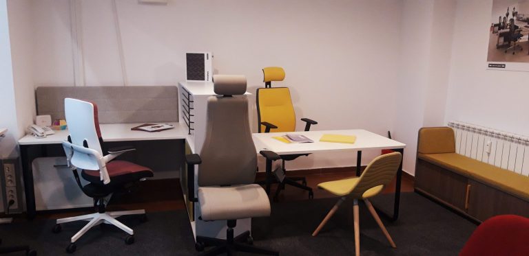 Фурнит ООД ДОСТАВЯМЕ УДОБСТВО! Изложбени зали 04