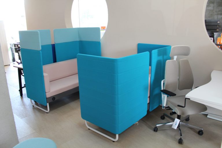 Фурнит ООД ДОСТАВЯМЕ УДОБСТВО! София 01