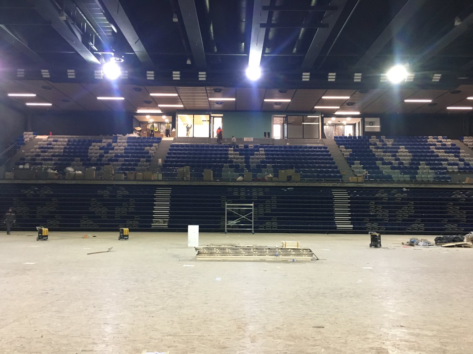 11 Furnit Geritage Sport Hall Process 05 6854